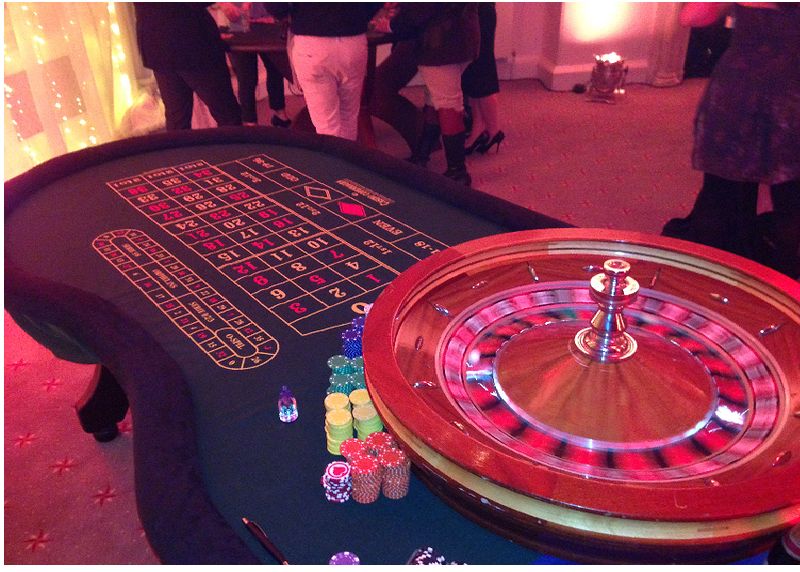 Apuesto Casino کیسینو میں بکراٹکھیلیں